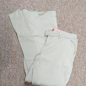 Juniors khakis